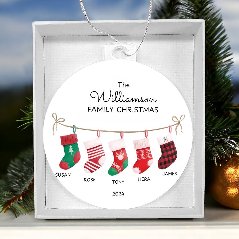 Family Christmas ornaments, Personlize with Family last name and family members name