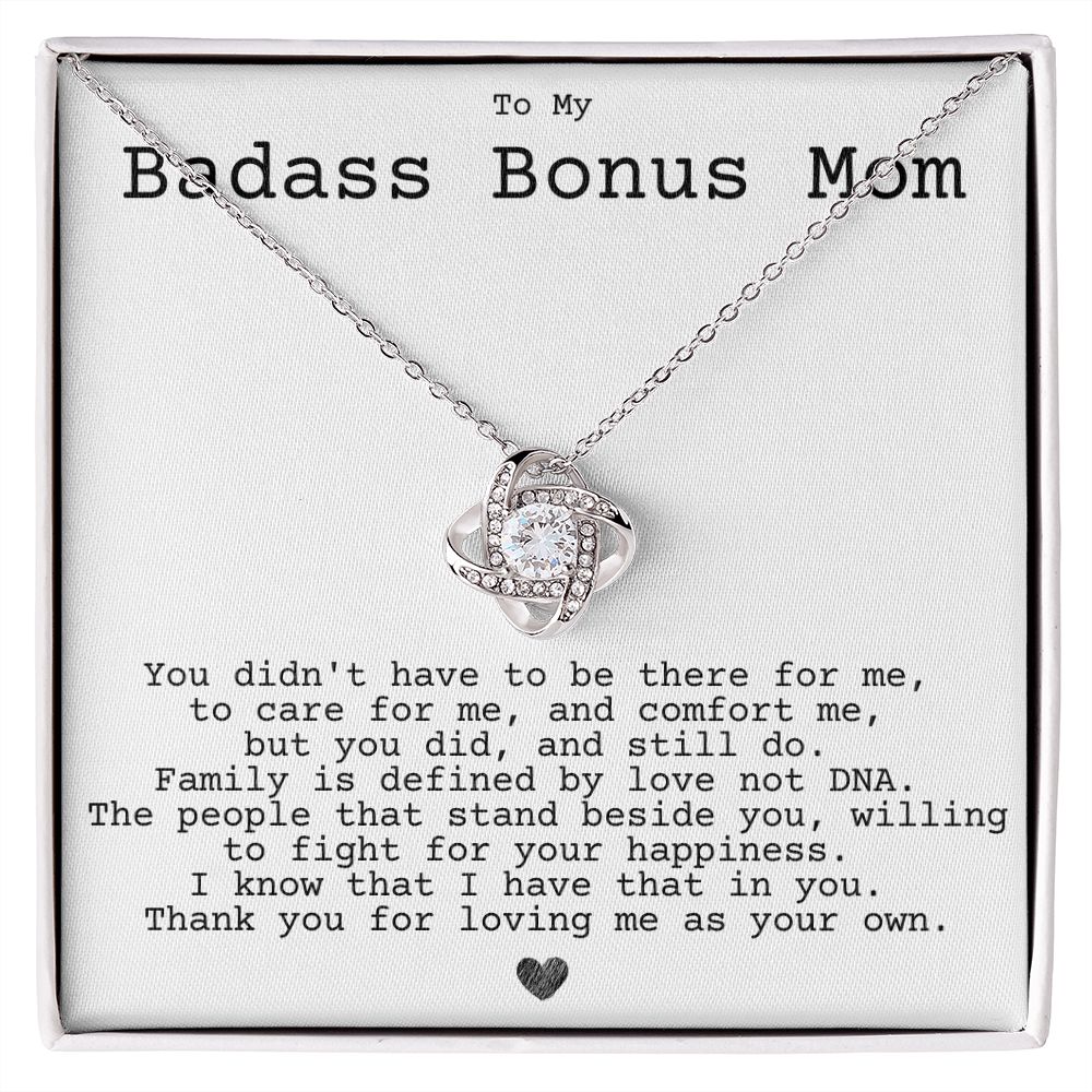 badass bonus mom, didnt have to be Bonus mom and daughter