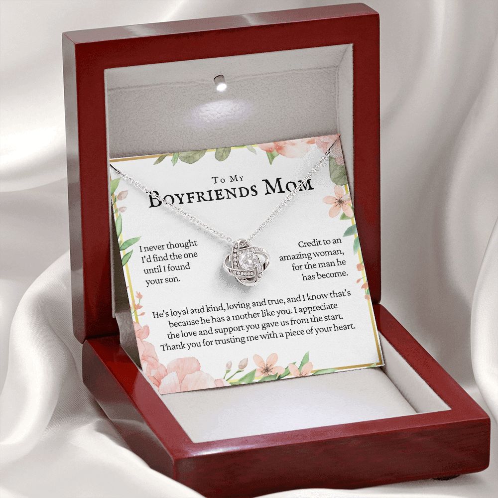 Boyfriends Mom, i never thought, deep floral frame